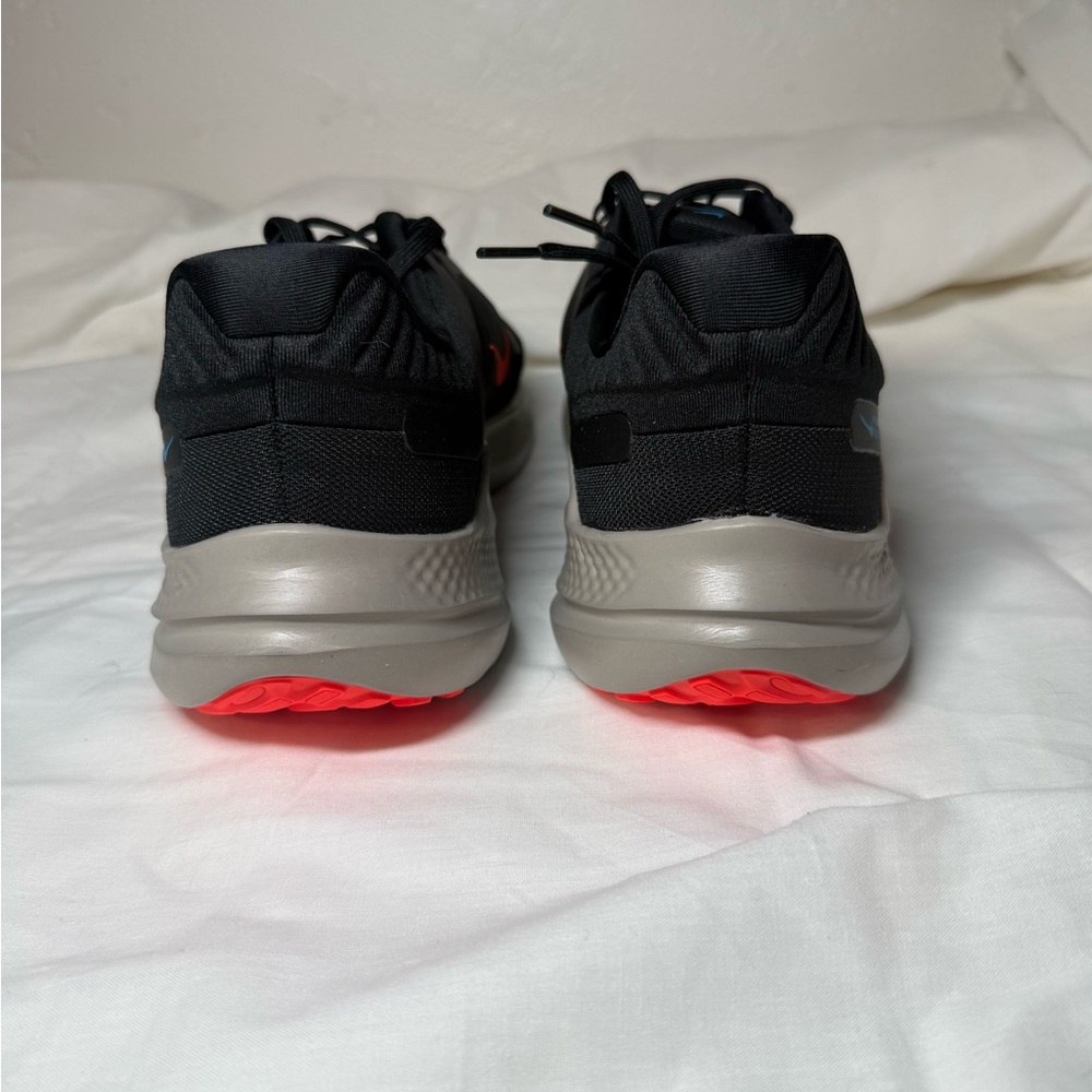Nike quest 5 Black/crimson Shoes mens size 11.5 - Picture 6 of 10